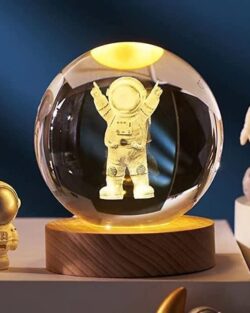 3D Astronaut Crystal Ball Night Light With Wooden Base