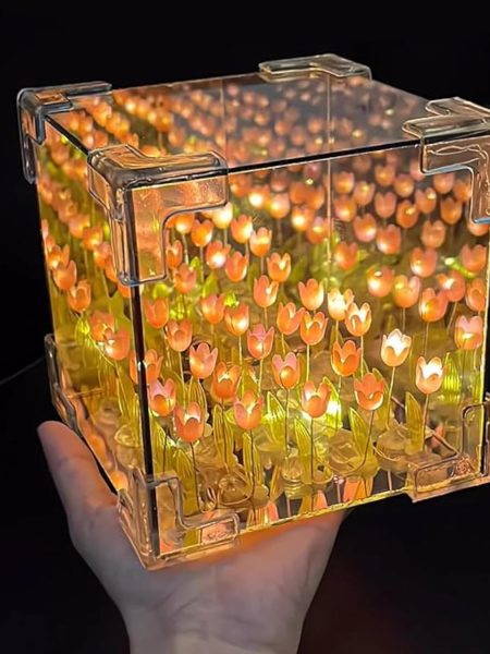 20 Flowers LED Metal DIY 2 in 1 Mirror & Table Lamp (White)