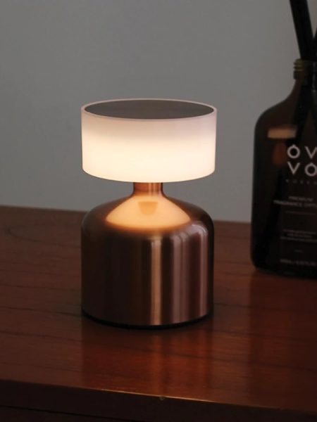 Metal Touch Control Table Lamp - Copper