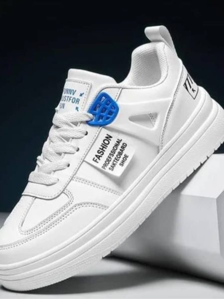 Xtoon White Men's Lifestyle Shoes